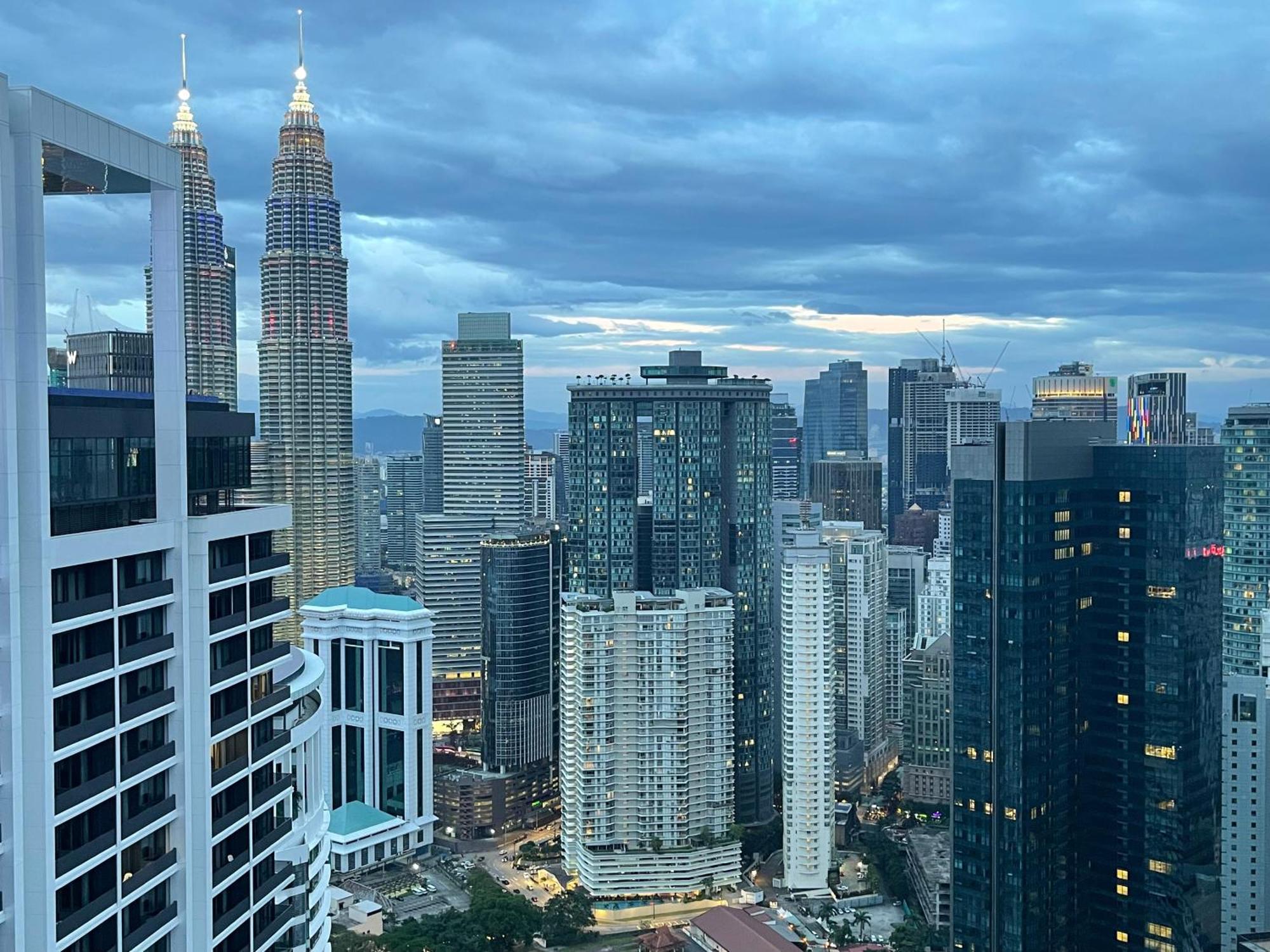 The Platinum Klcc By Infinity Pool Lejlighed Kuala Lumpur Eksteriør billede
